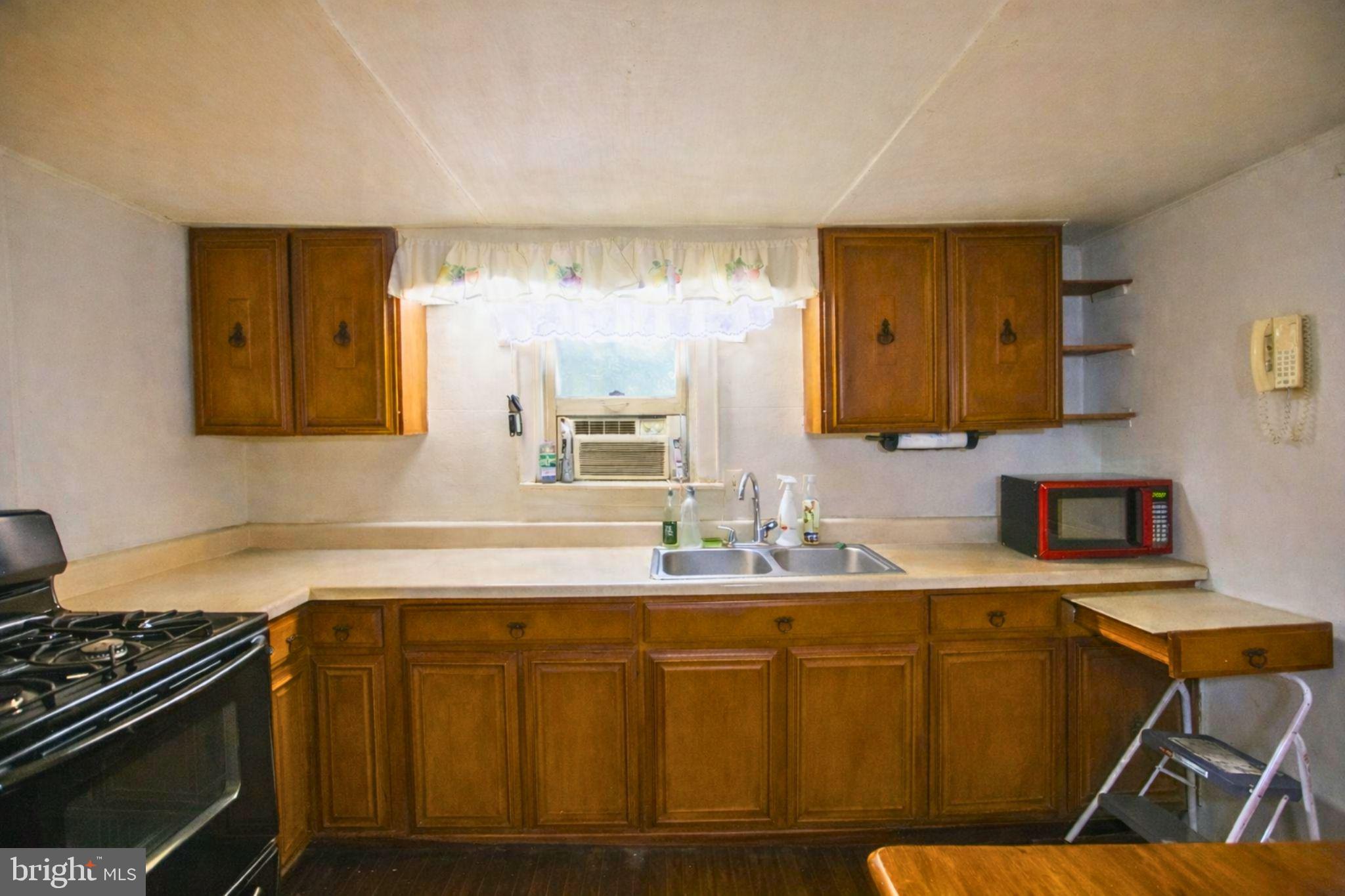 4330 Main Street Rohrersville, MD 21779 - Photo 6 of 15