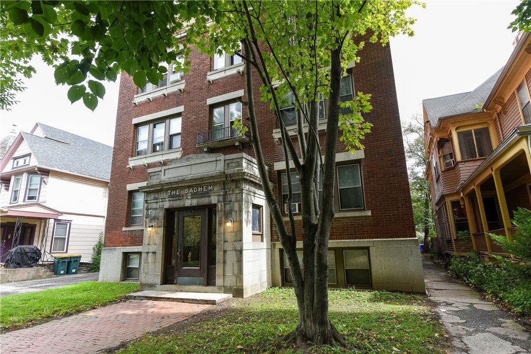 46 Meigs Street Rochester, NY 14607 - Photo 3 of 34