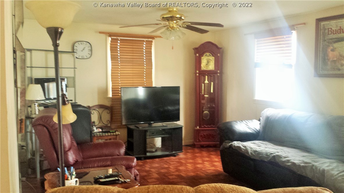 736 Burdette Addition Road Point Pleasant, WV 25550 - Photo 10 of 15 Gallery Image 10