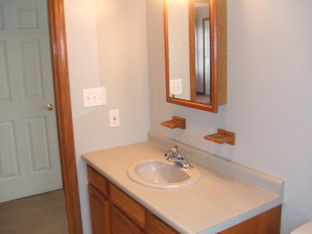 3085 Middle Road Clarendon, VT 05759 - Photo 7 of 13