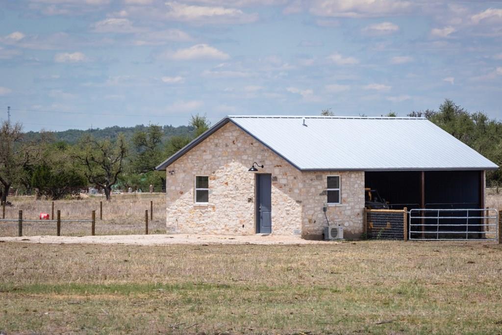 369 Gold-Schaefer Road Fredericksburg, TX 78624 - Photo 1 of 20 Main View