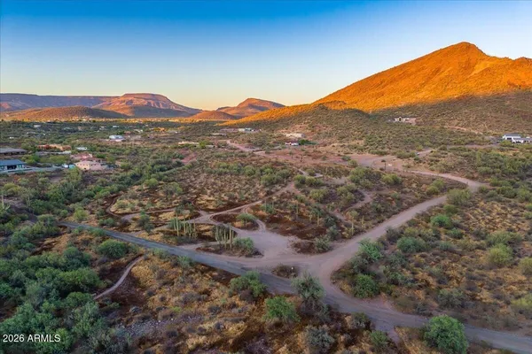$1,000,000 | 42-xxx North 16th Street, Phoenix, AZ 85086