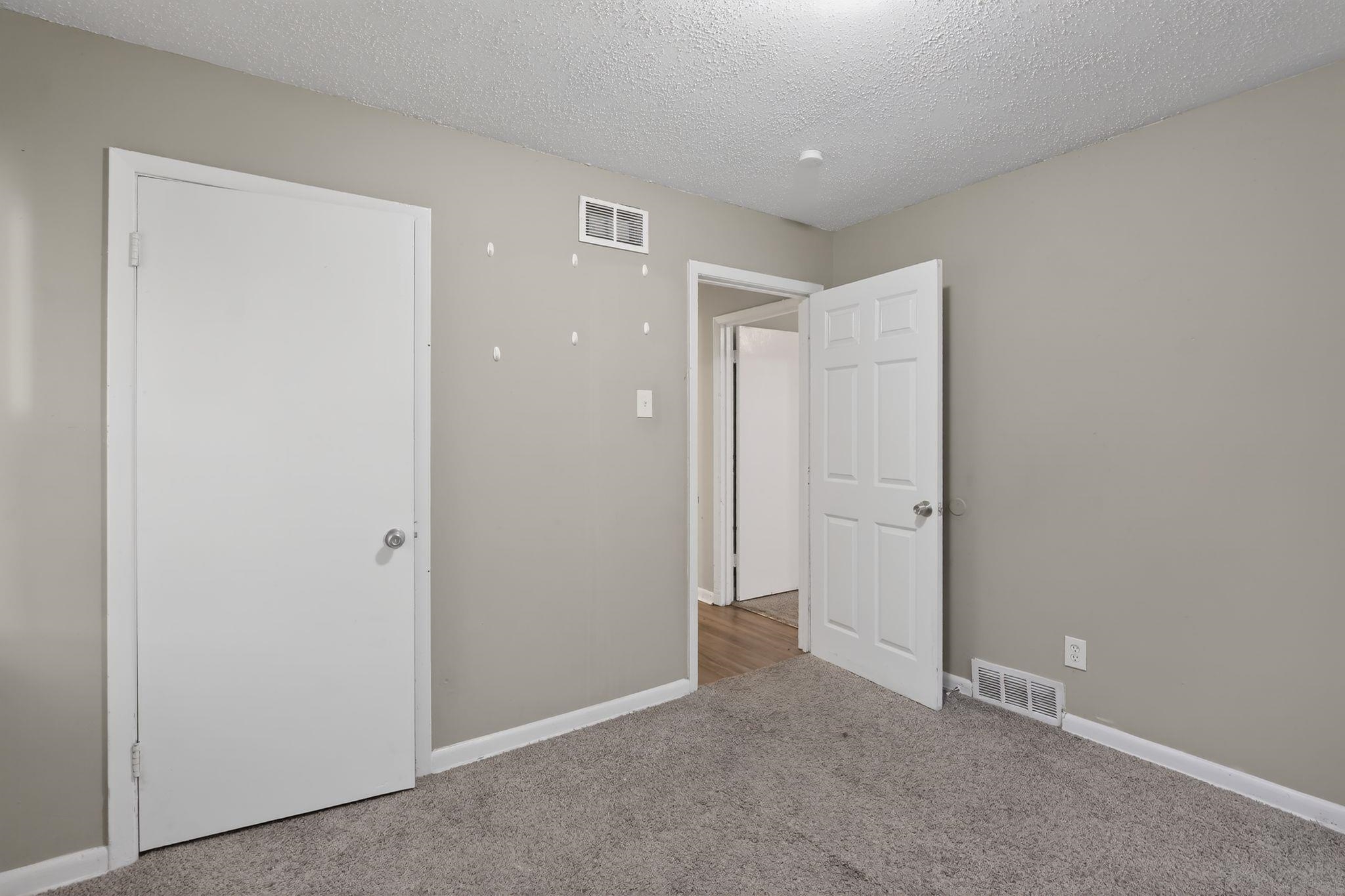 2144 St Elmo Avenue Memphis, TN 38127 - Photo 19 of 31 a view of an empty room