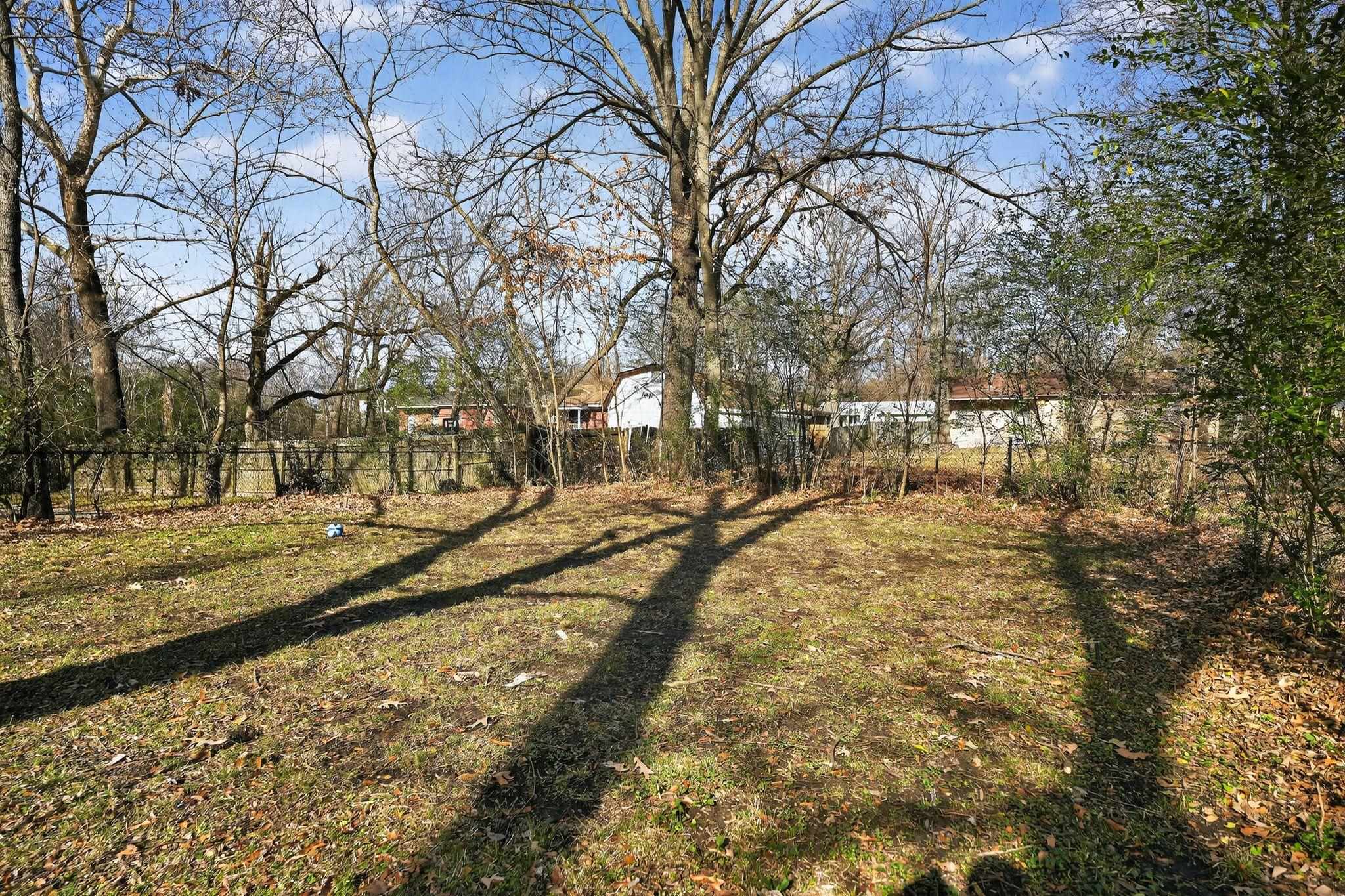 2144 St Elmo Avenue Memphis, TN 38127 - Photo 29 of 31 a view of yard covered with snow