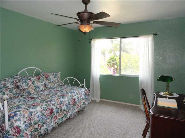 1687 Lone Oak Road Vista, CA 92084 - Photo 19 of 25 Gallery Image 19