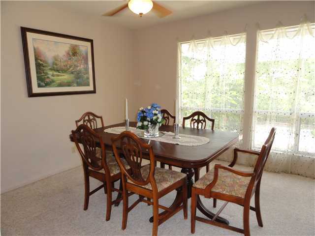 1687 Lone Oak Road Vista, CA 92084 - Photo 9 of 25 Gallery Image 9