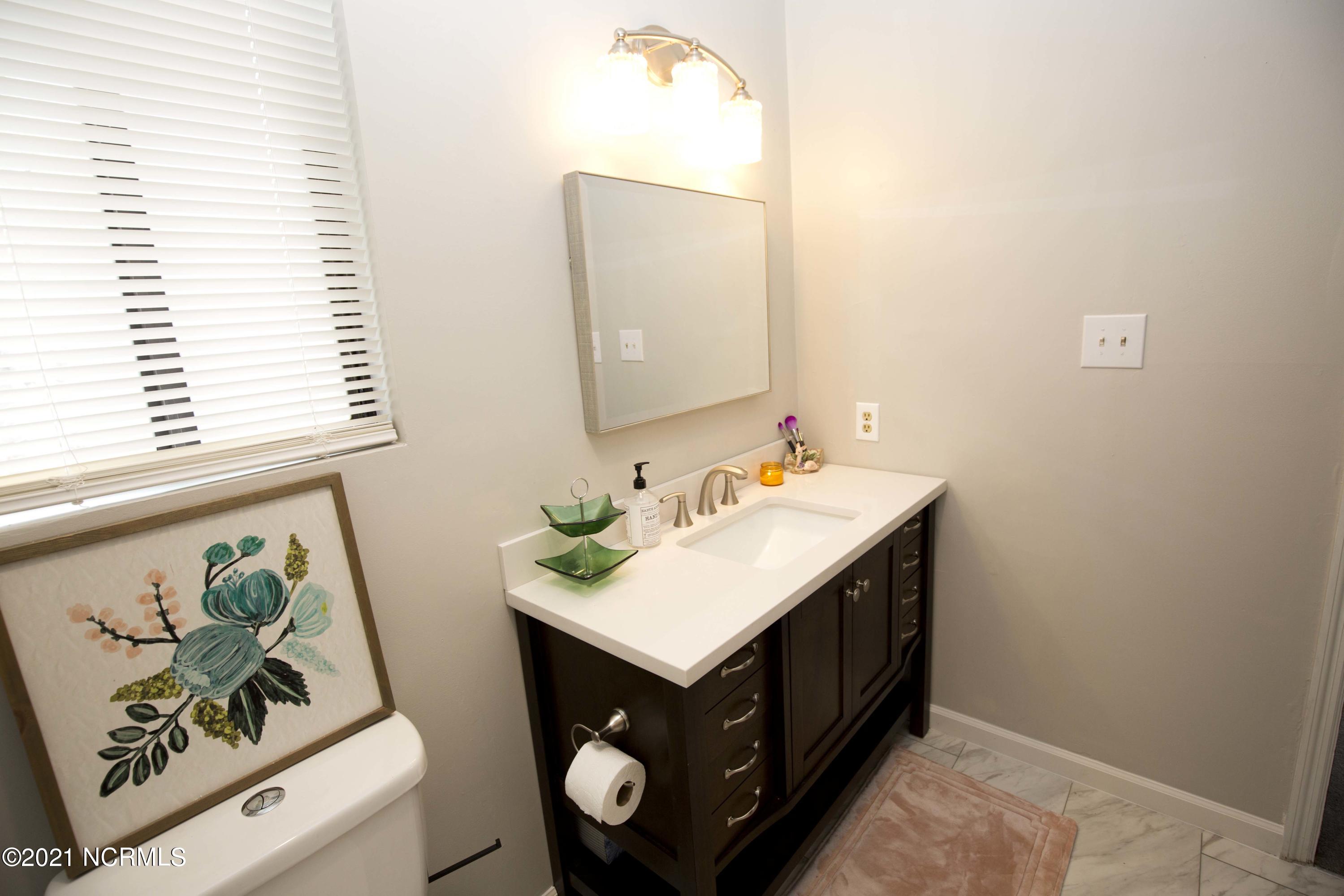 206 Hyman Road New Bern, NC 28562 - Photo 26 of 38 4M9A1214