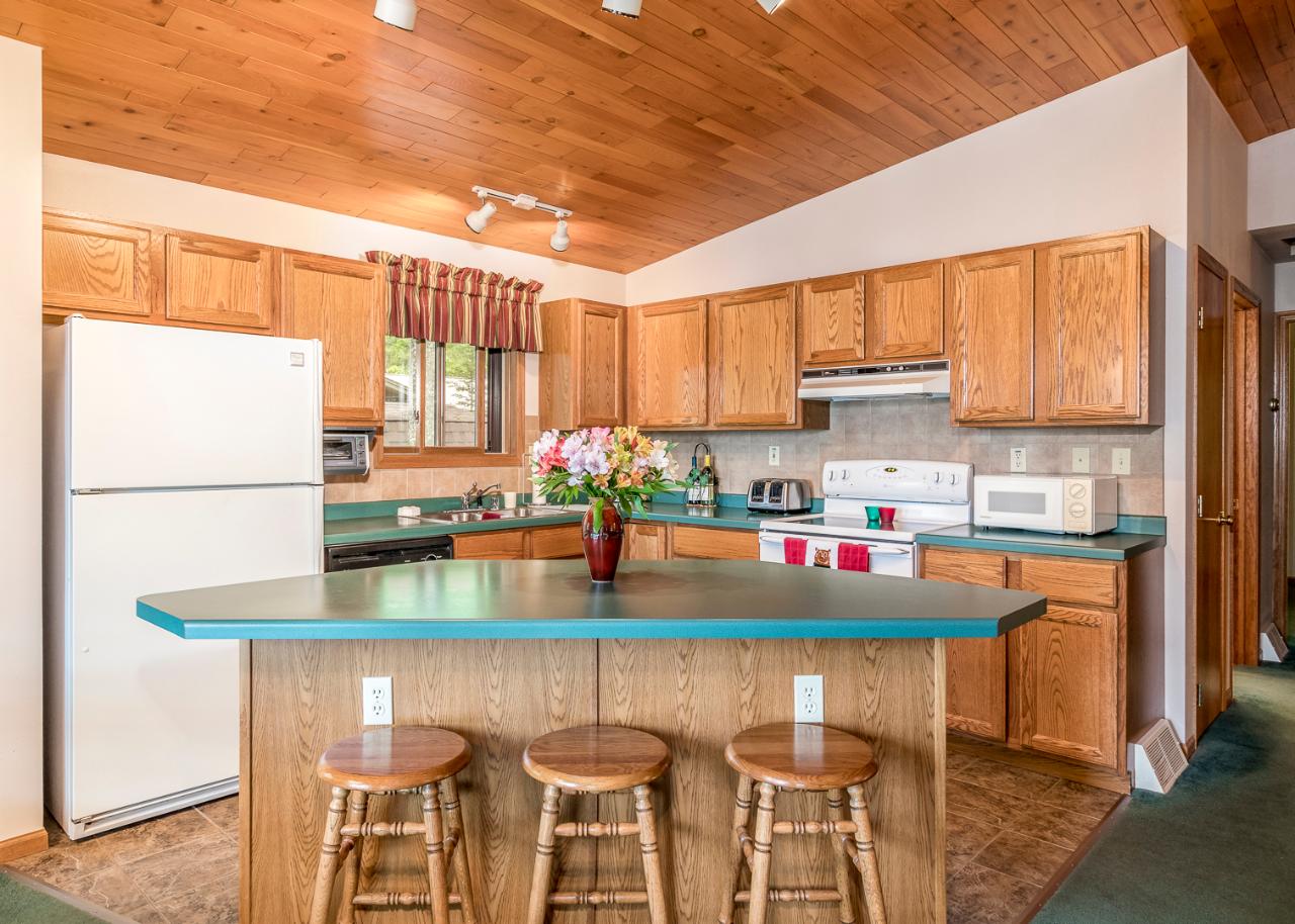 10171 Lower Kaubashine Road Hazelhurst, WI 54531 - Photo 10 of 45 Gallery Image 10