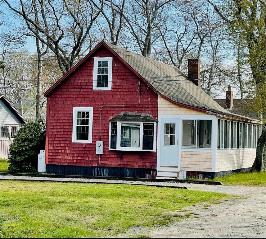 37 Lincoln Highway Wareham, MA 02571 - Photo 5 of 29