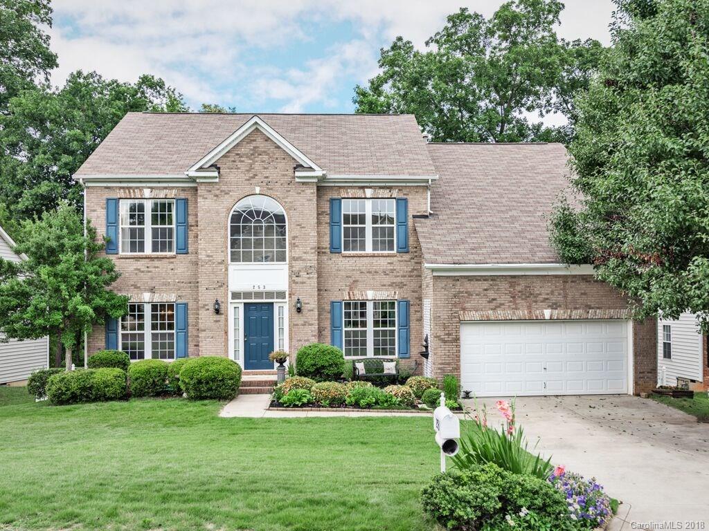 253 Hyde Park Lane Fort Mill, SC 29708 - Photo 1 of 26 front view of a house with a yard