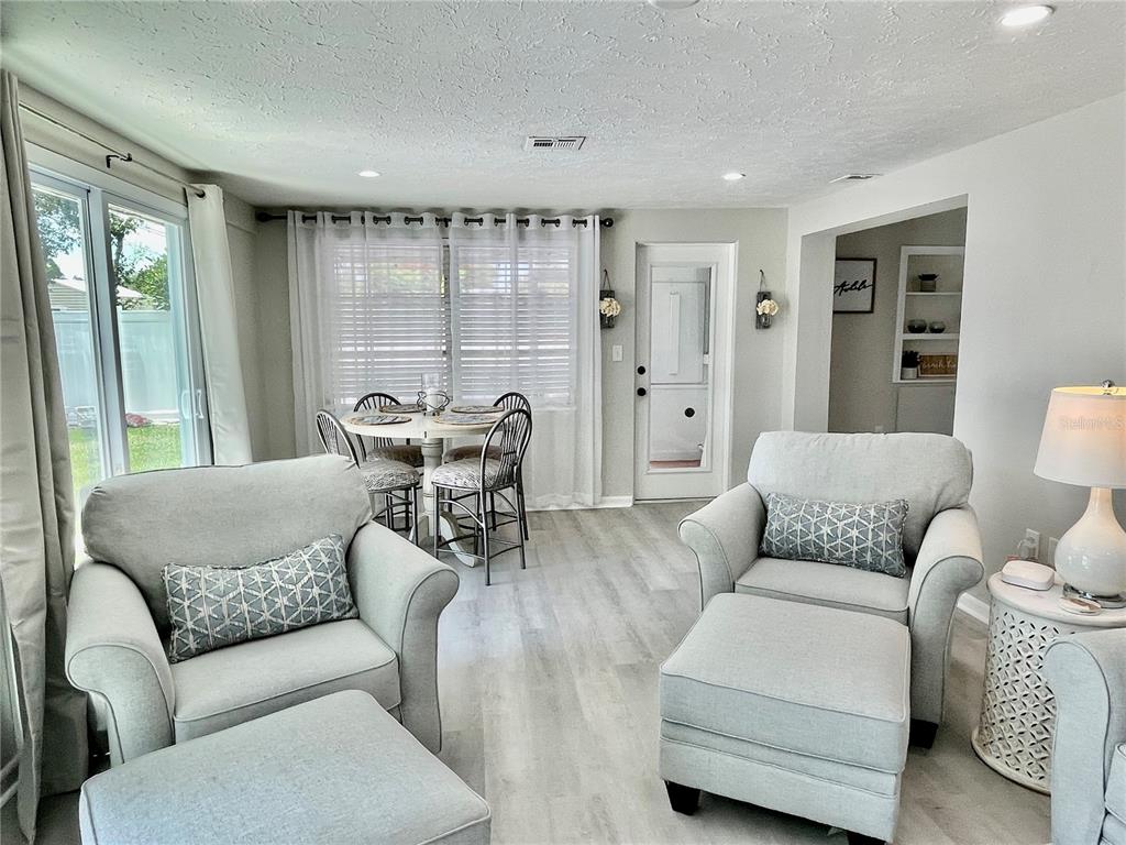 6312 South Lockwood Ridge Road Sarasota, FL 34231 - Photo 12 of 22