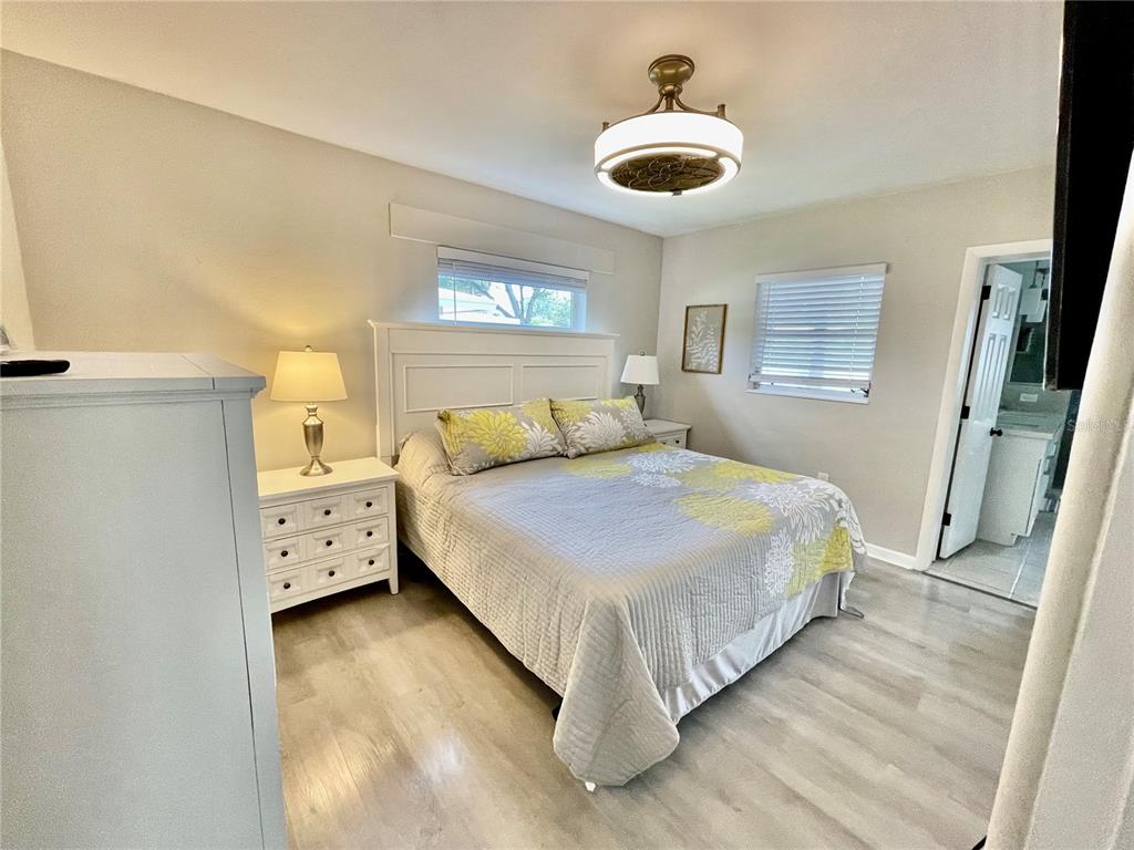 6312 South Lockwood Ridge Road Sarasota, FL 34231 - Photo 14 of 22