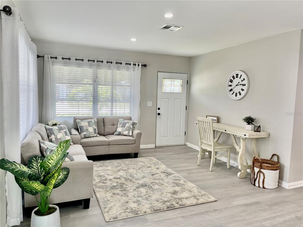 6312 South Lockwood Ridge Road Sarasota, FL 34231 - Photo 2 of 22