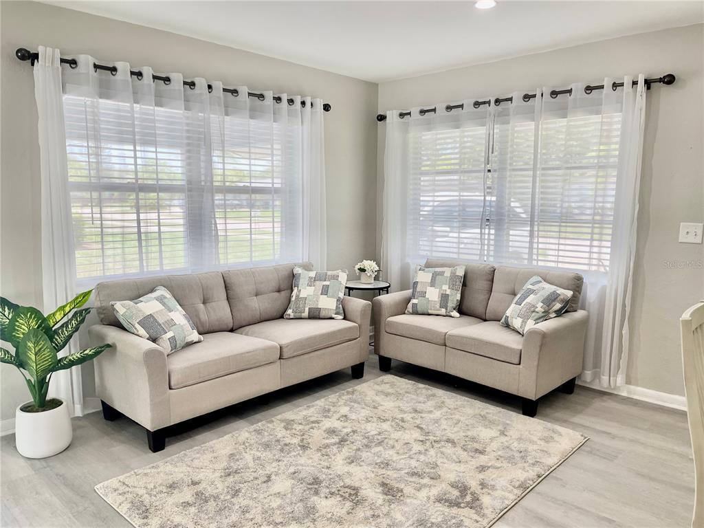 6312 South Lockwood Ridge Road Sarasota, FL 34231 - Photo 3 of 22