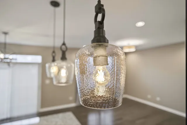 $615,000 | 1437 North Charles Avenue, Naperville, IL 60563