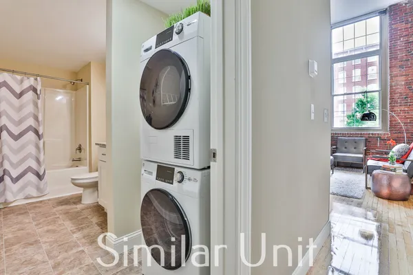 $2,425 | 670 North Commercial Street, Unit LL9, Manchester, NH 03101