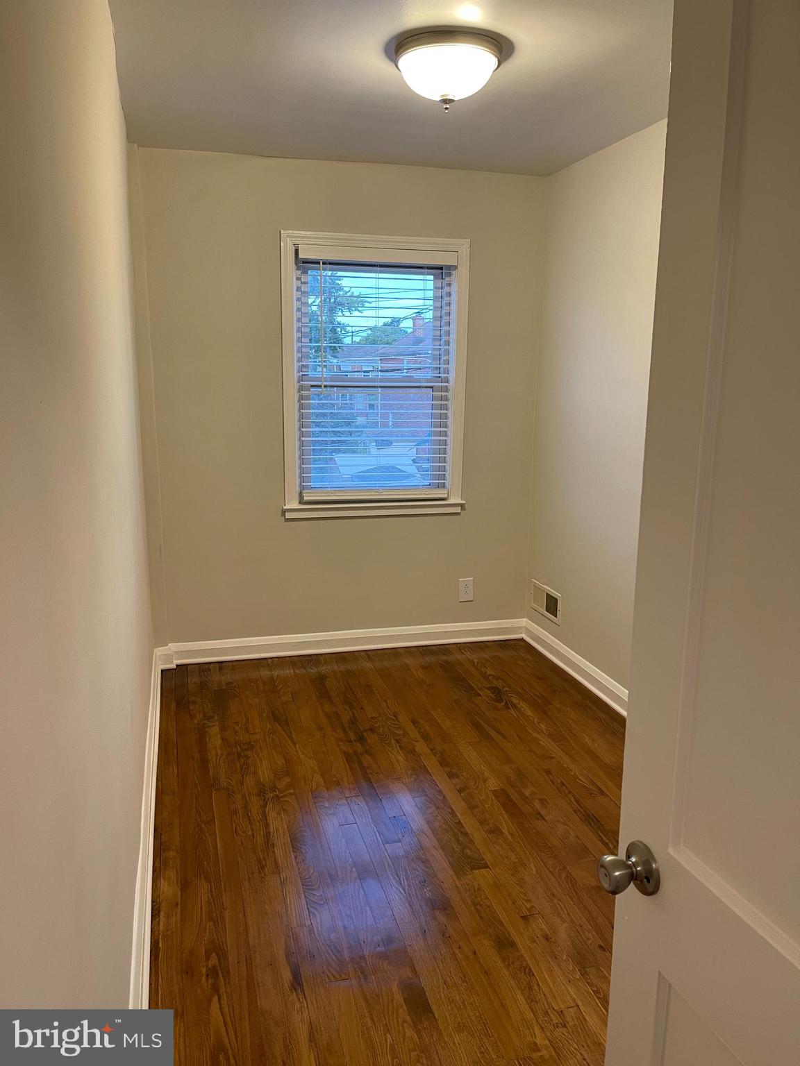 3411 Dunhaven Road Dundalk, MD 21222 - Photo 33 of 40