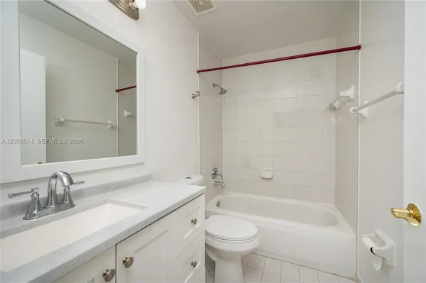 $3,300 | 13753 Southwest 160th Terrace, Miami, FL 33177
