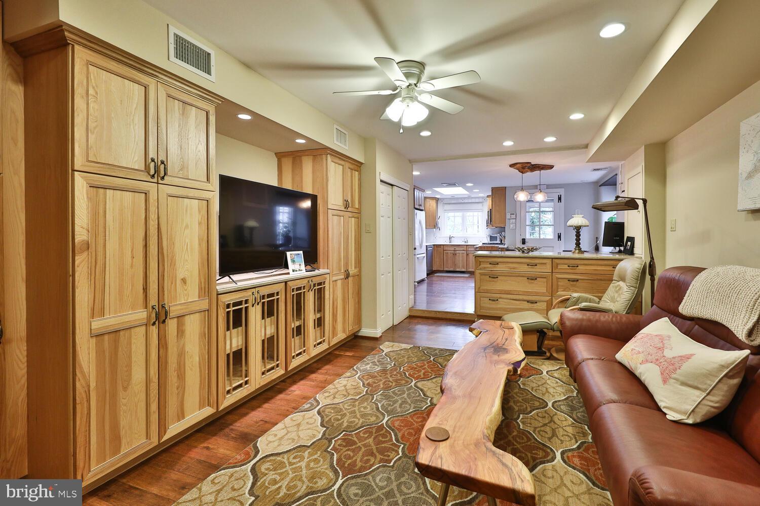 1256 Valley Road Rydal, PA 19046 - Photo 35 of 78