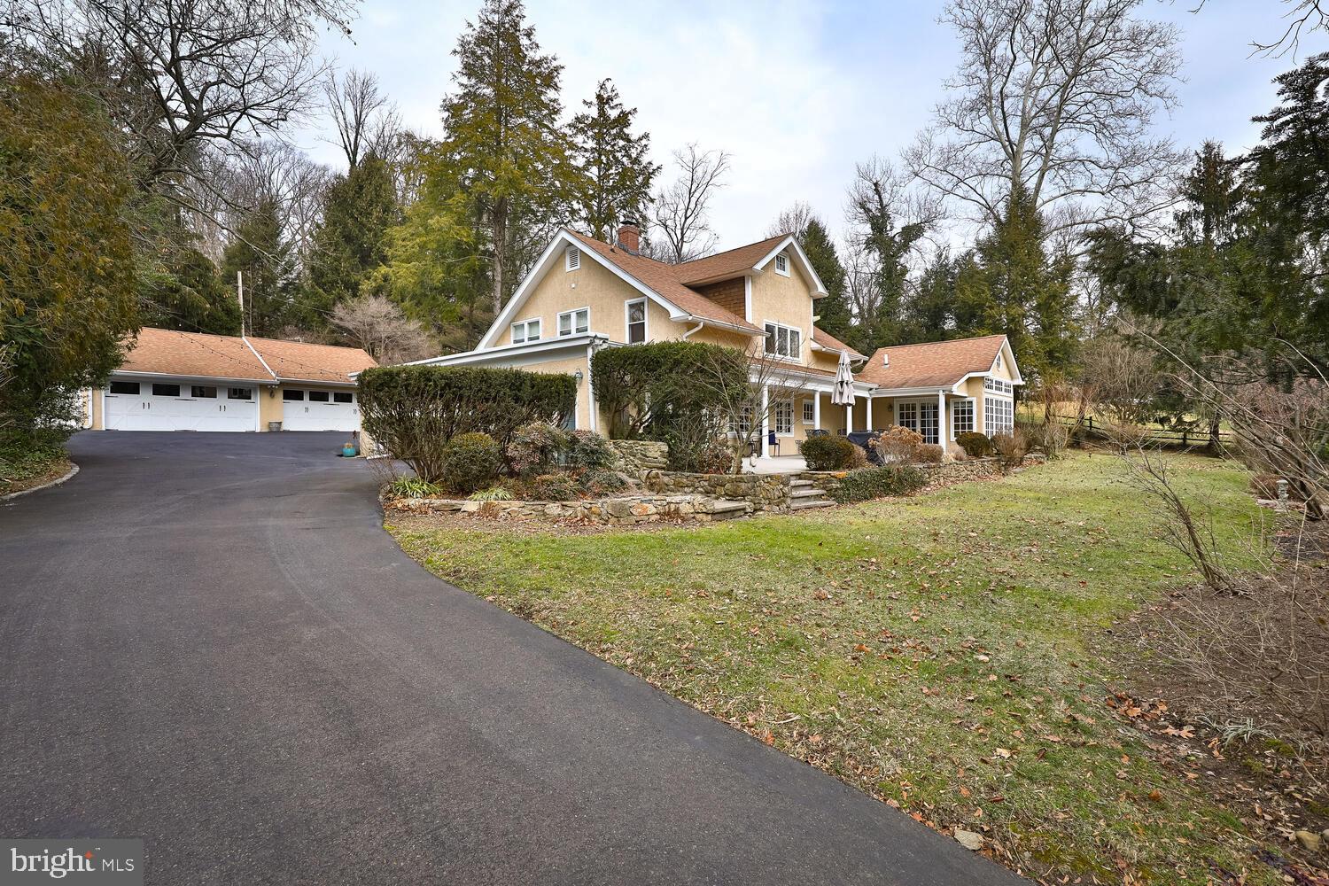 1256 Valley Road Rydal, PA 19046 - Photo 5 of 78 Driveway entry