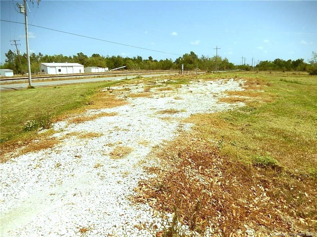 3611 Clement Road Iowa, LA 70647 - Photo 3 of 7