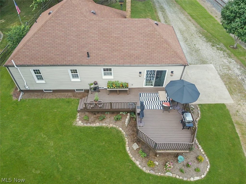 8130 Navarre Road Southwest Massillon, OH 44646 - Photo 33 of 37