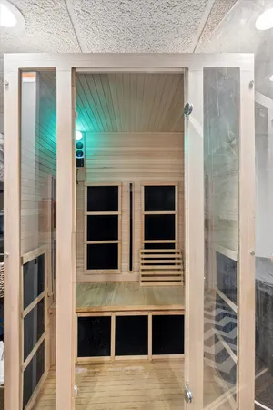 $1,575,000 | 1903 Elmore Avenue, Downers Grove, IL 60515