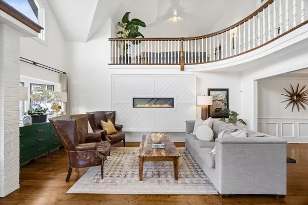 $1,575,000 | 1903 Elmore Avenue, Downers Grove, IL 60515