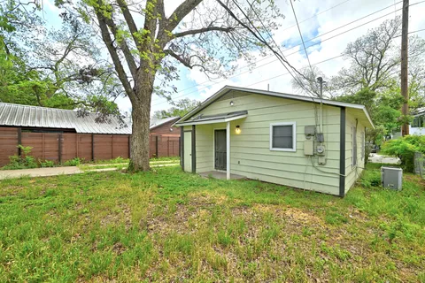 $625,000 | 1710 Holly Street, Austin, TX 78702