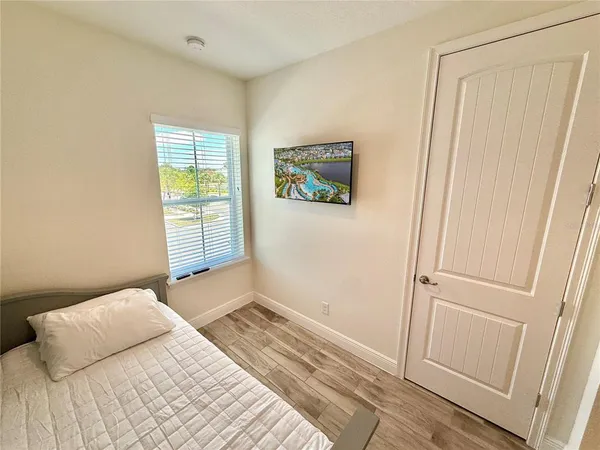 $3,000 | 2906 Castaway Lane, Kissimmee, FL 34747