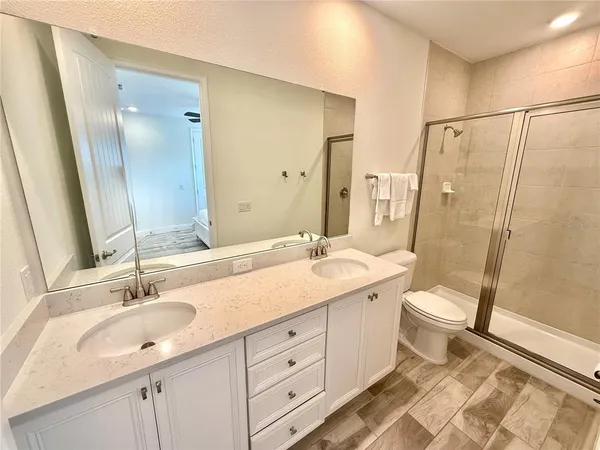 $3,000 | 2906 Castaway Lane, Kissimmee, FL 34747