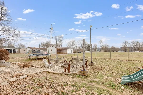 $229,900 | 516 Willow Street, Rising Sun, IN 47040