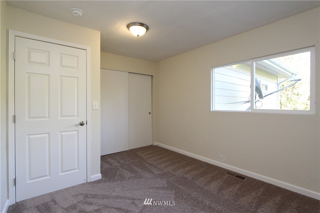 589 Halliday Road Centralia, WA 98531 - Photo 7 of 25 Gallery Image 7