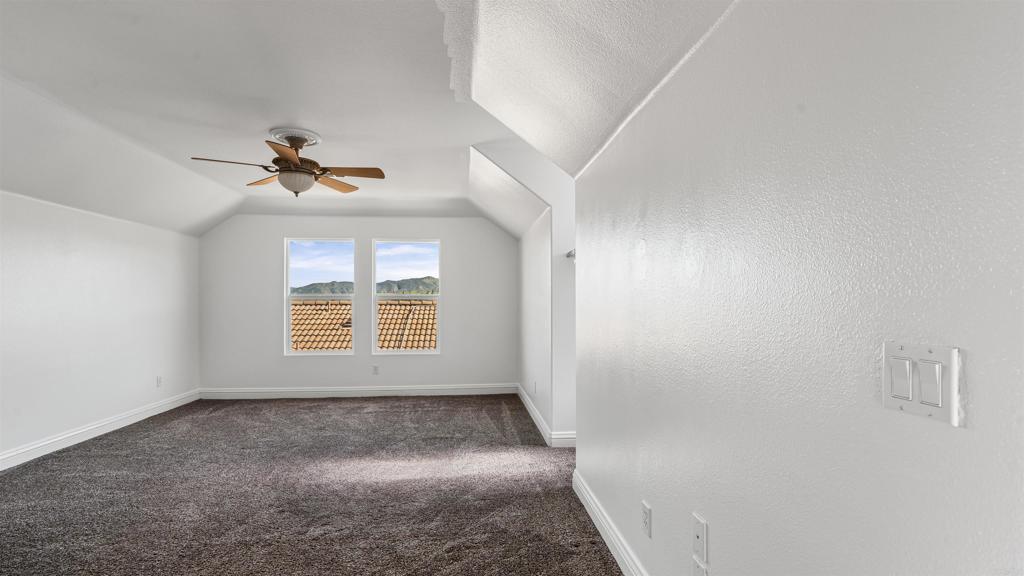 34025 Summit View Place Temecula, CA 92592 - Photo 35 of 44