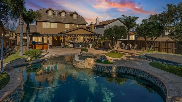 $1,100,000 | 34025 Summit View Place, Temecula, CA 92592