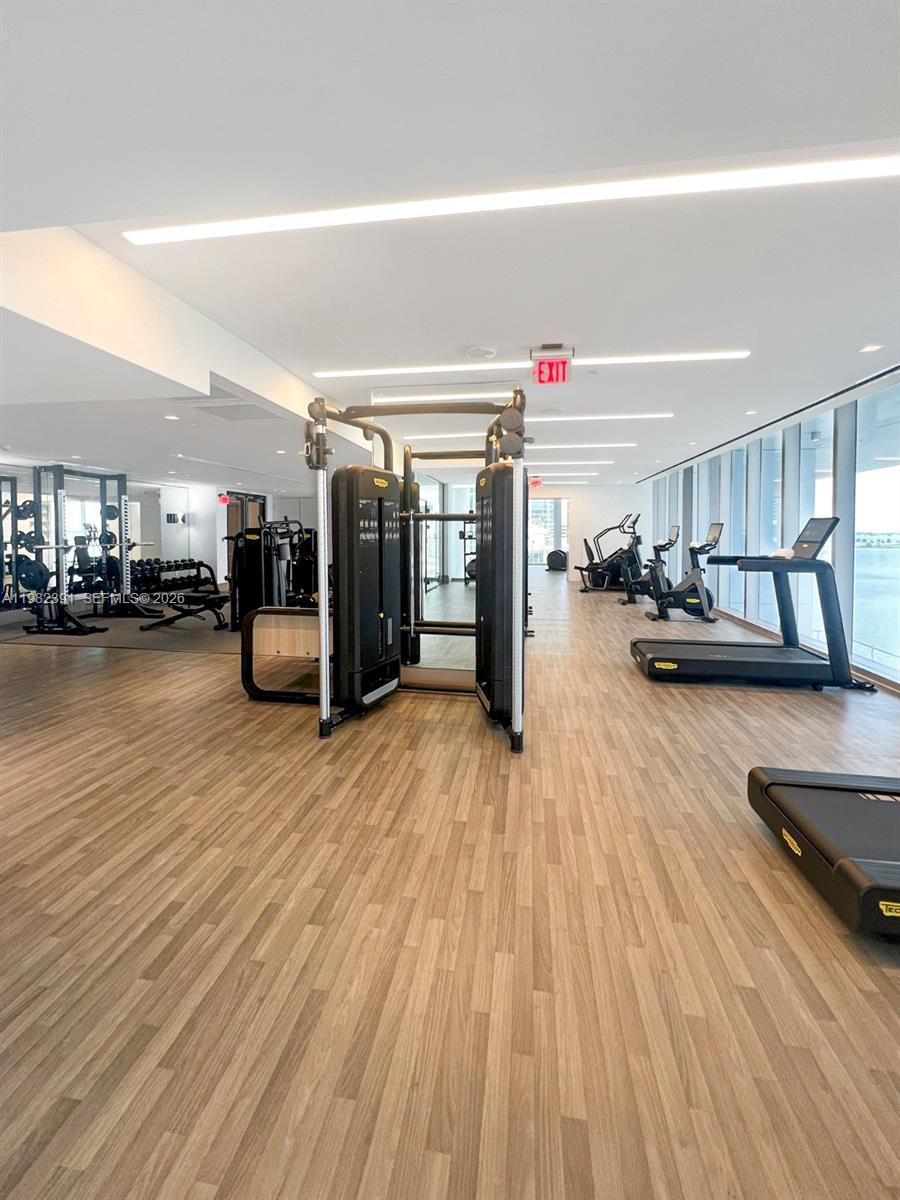 700 Northeast 26th Terrace, Unit 2303 Miami, FL 33137 - Photo 21 of 24