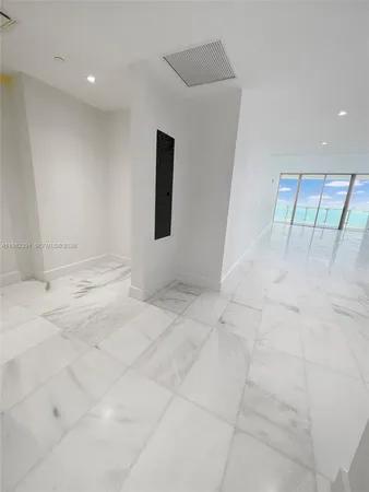 a view of a livingroom with an empty space