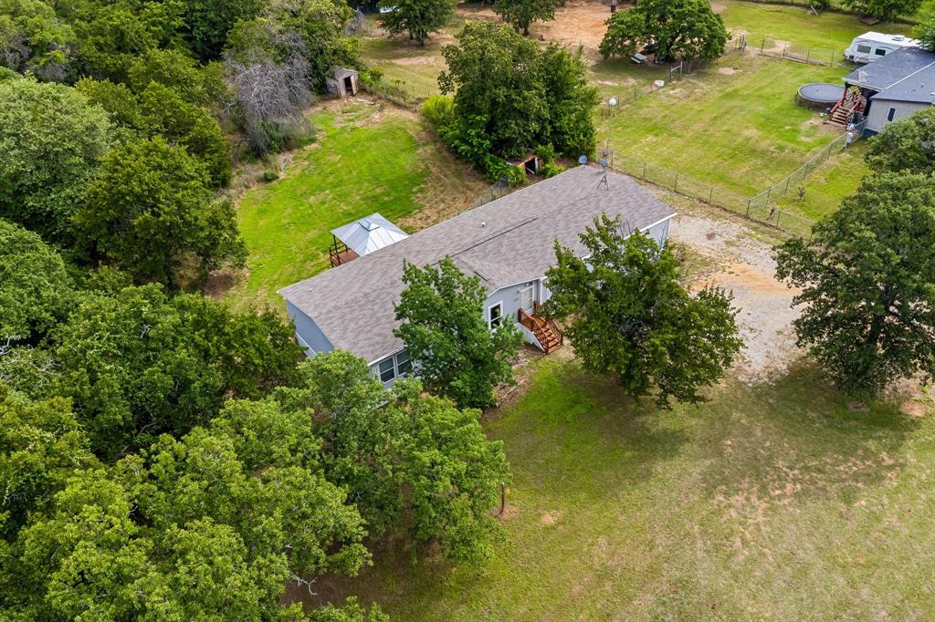 139 Cedar Drive Azle, TX 76020 - Photo 27 of 31