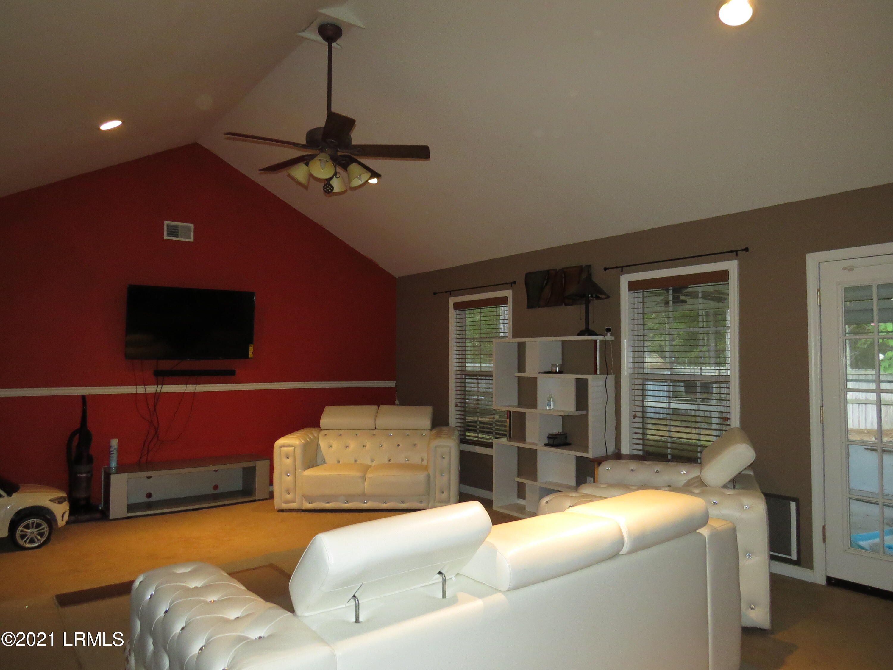 668 Brandon Cove Ridgeland, SC 29936 - Photo 3 of 10 IMG_3470