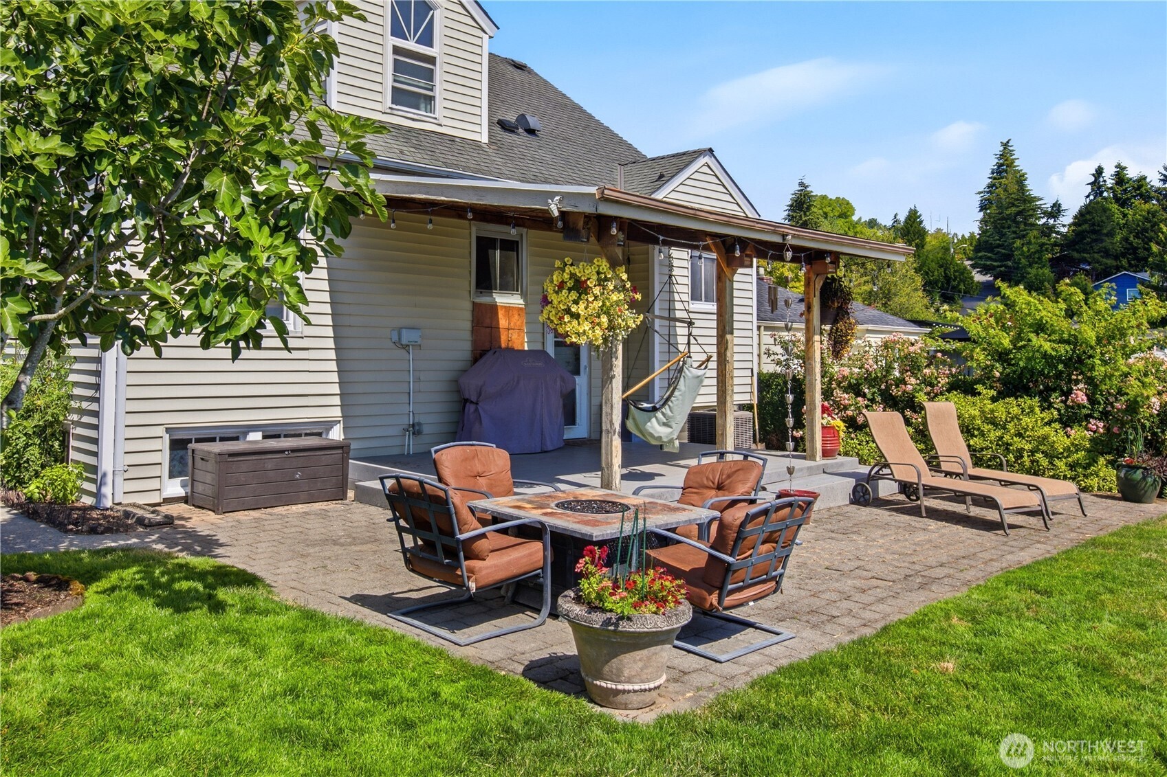 324 Stevens Avenue Southwest Renton, WA 98057 - Photo 28 of 40 Gallery Image 28