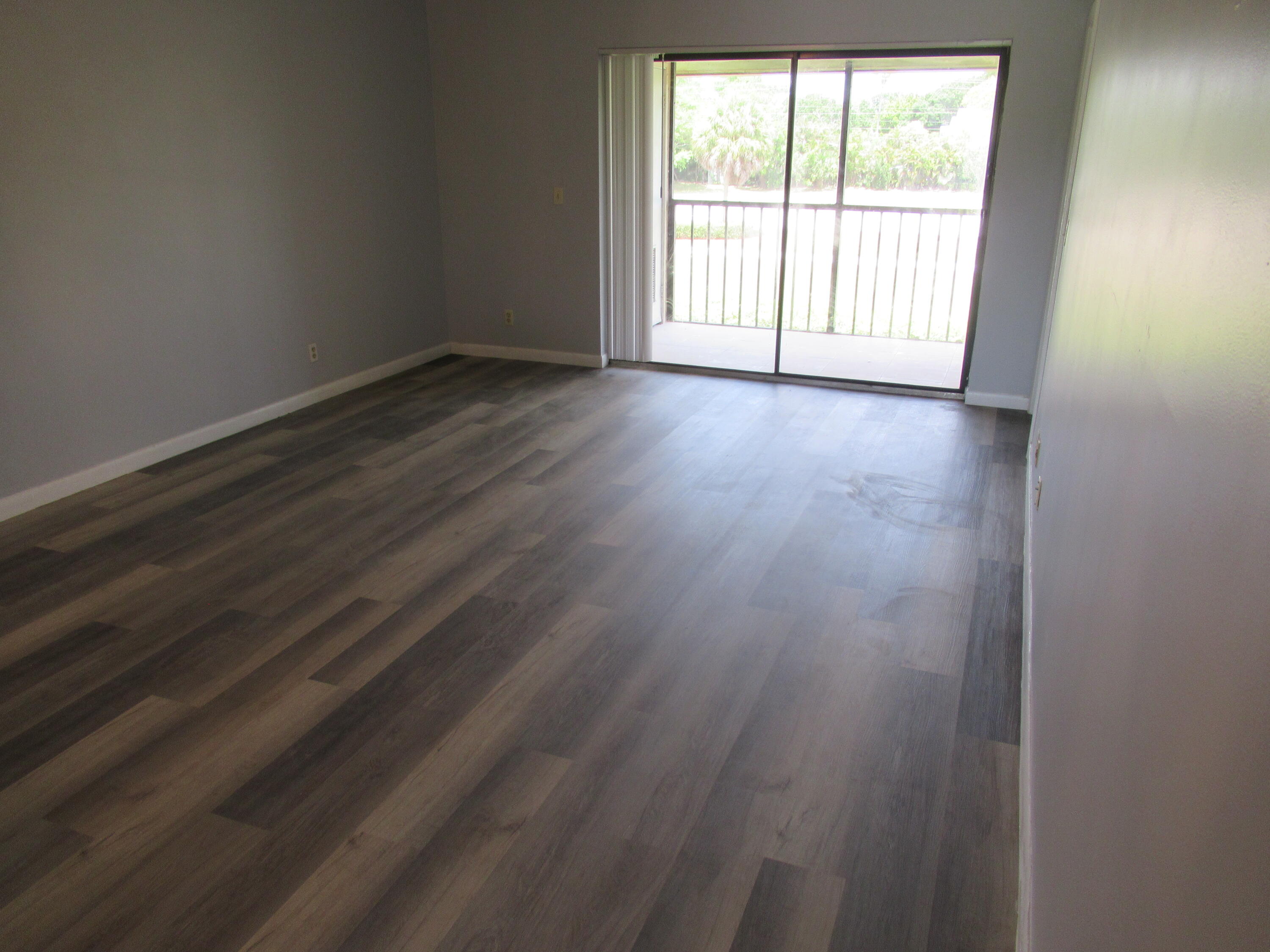 22088 Palms Way, Unit 202 Boca Raton, FL 33433 - Photo 16 of 31 16