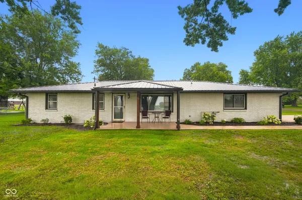 $237,900 | 101 Cottonwood Drive, Anderson, IN 46012