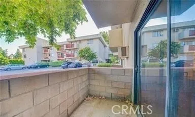 a view of park with tree