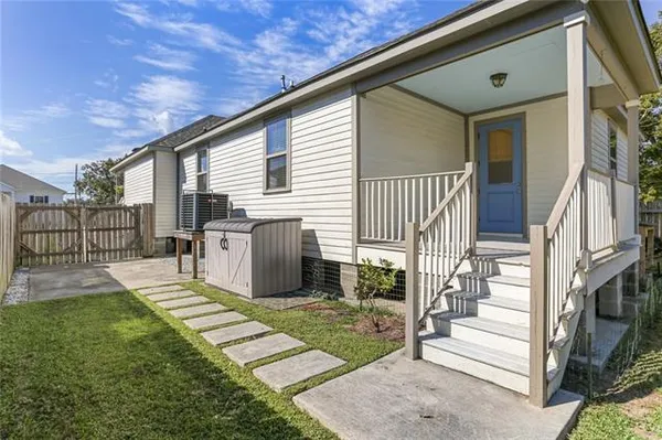 $2,100 | 1517 Schnell Drive, Arabi, LA 70032