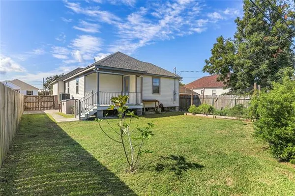 $2,100 | 1517 Schnell Drive, Arabi, LA 70032