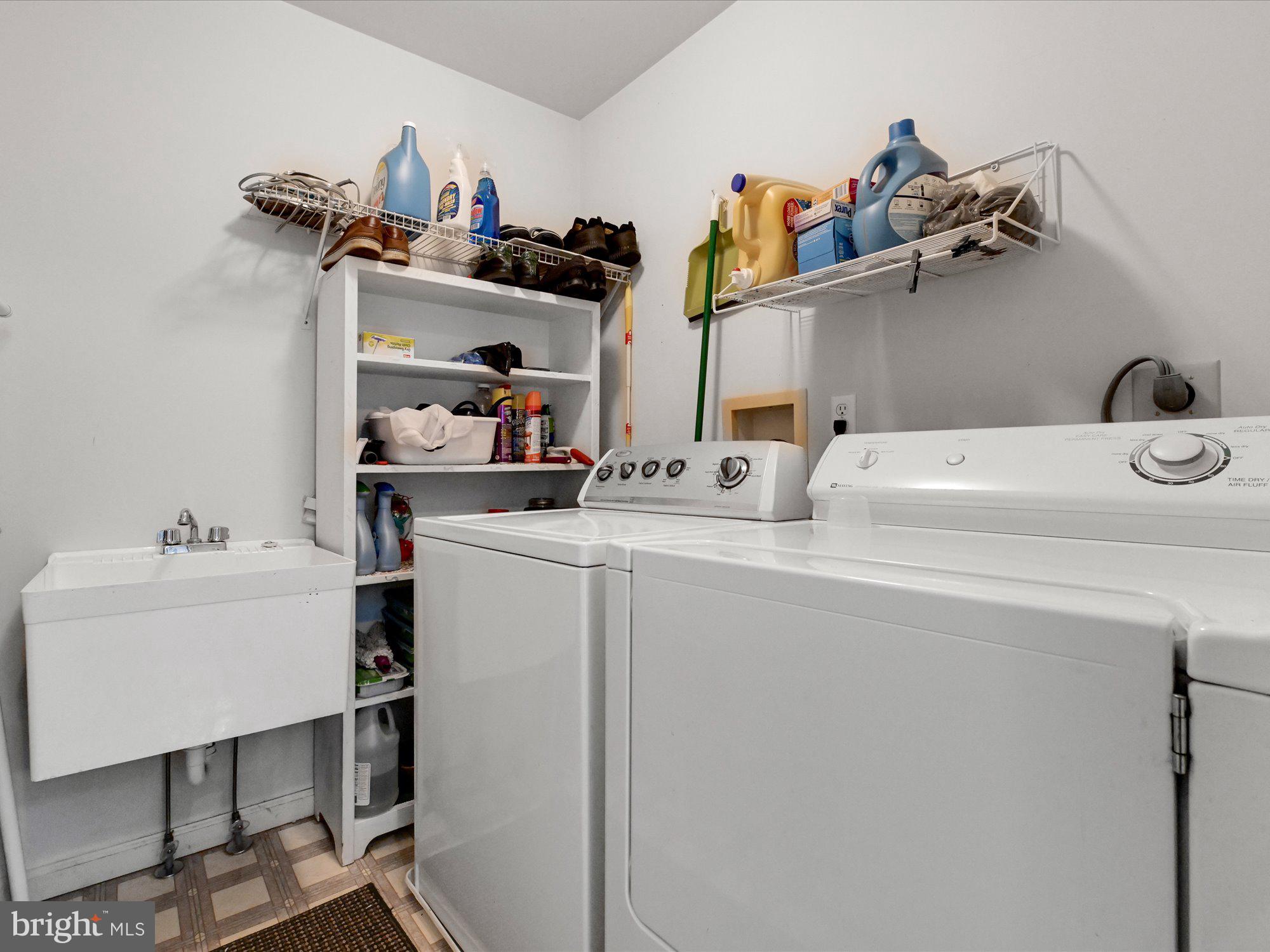 405 East 4th Avenue Lititz, PA 17543 - Photo 20 of 40 1st Floor Laundry