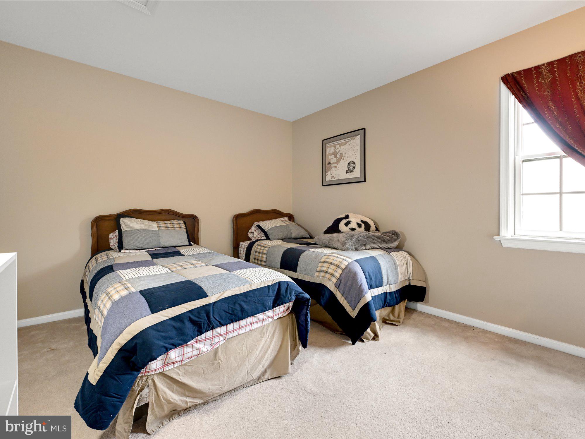 405 East 4th Avenue Lititz, PA 17543 - Photo 31 of 40 Bedroom 3