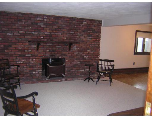 3 Fuller Road Chelmsford, MA 01824 - Photo 5 of 10 Gallery Image 5