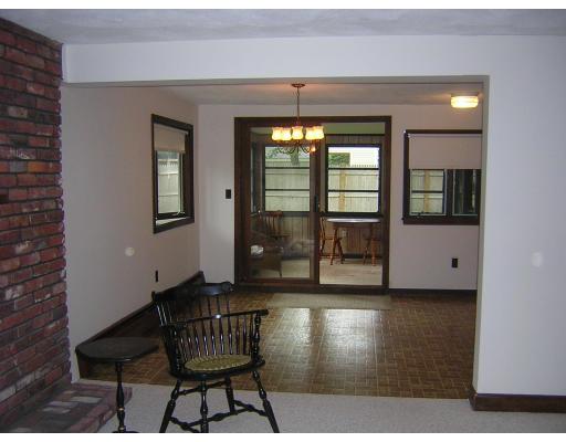 3 Fuller Road Chelmsford, MA 01824 - Photo 6 of 10 Gallery Image 6