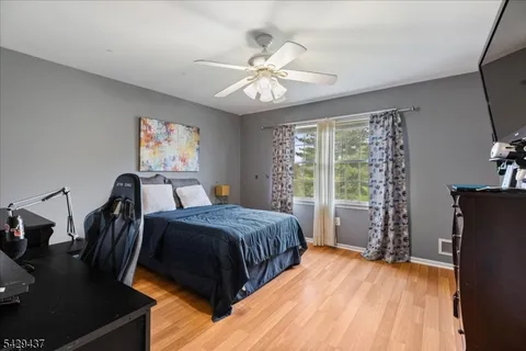 $865,000 | 5 Prall Court, Ringoes, NJ 08551